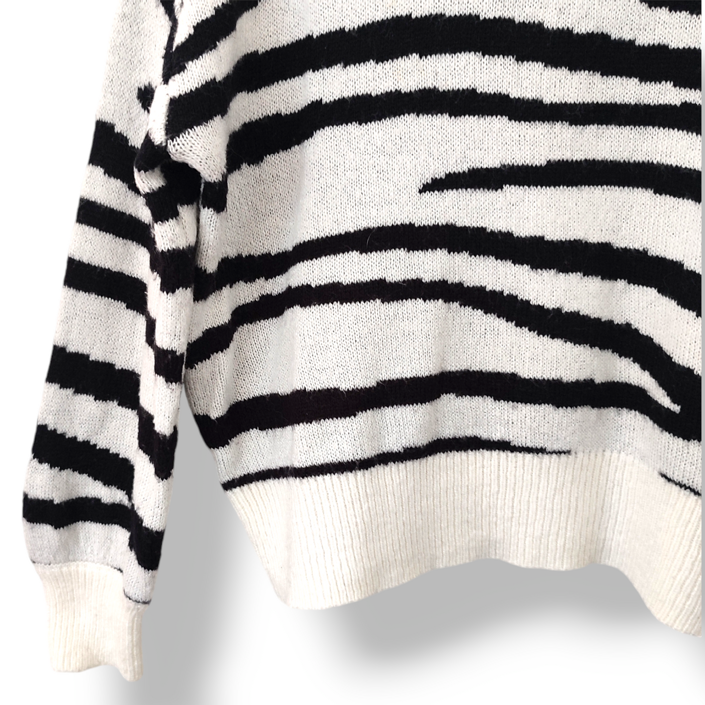 Sweater Print