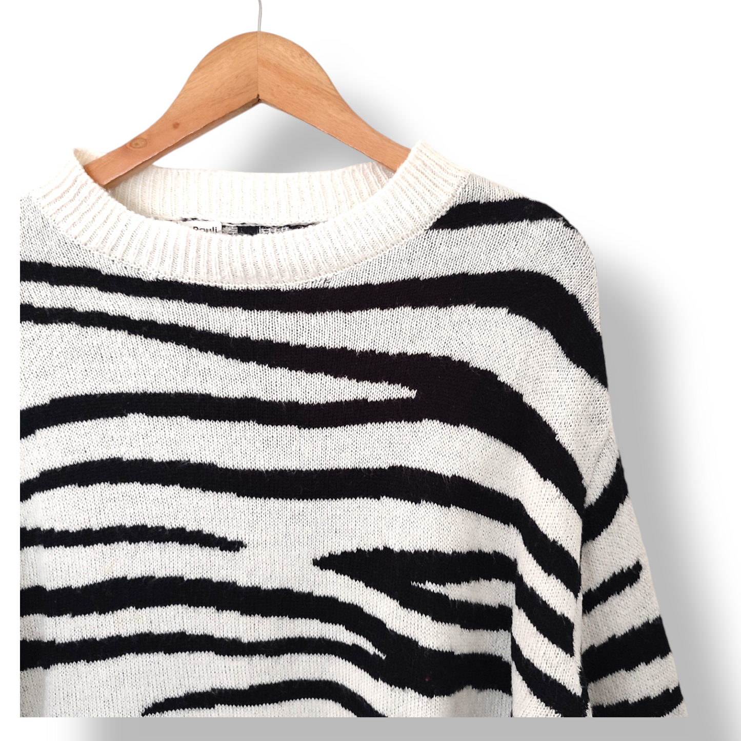 Sweater Print