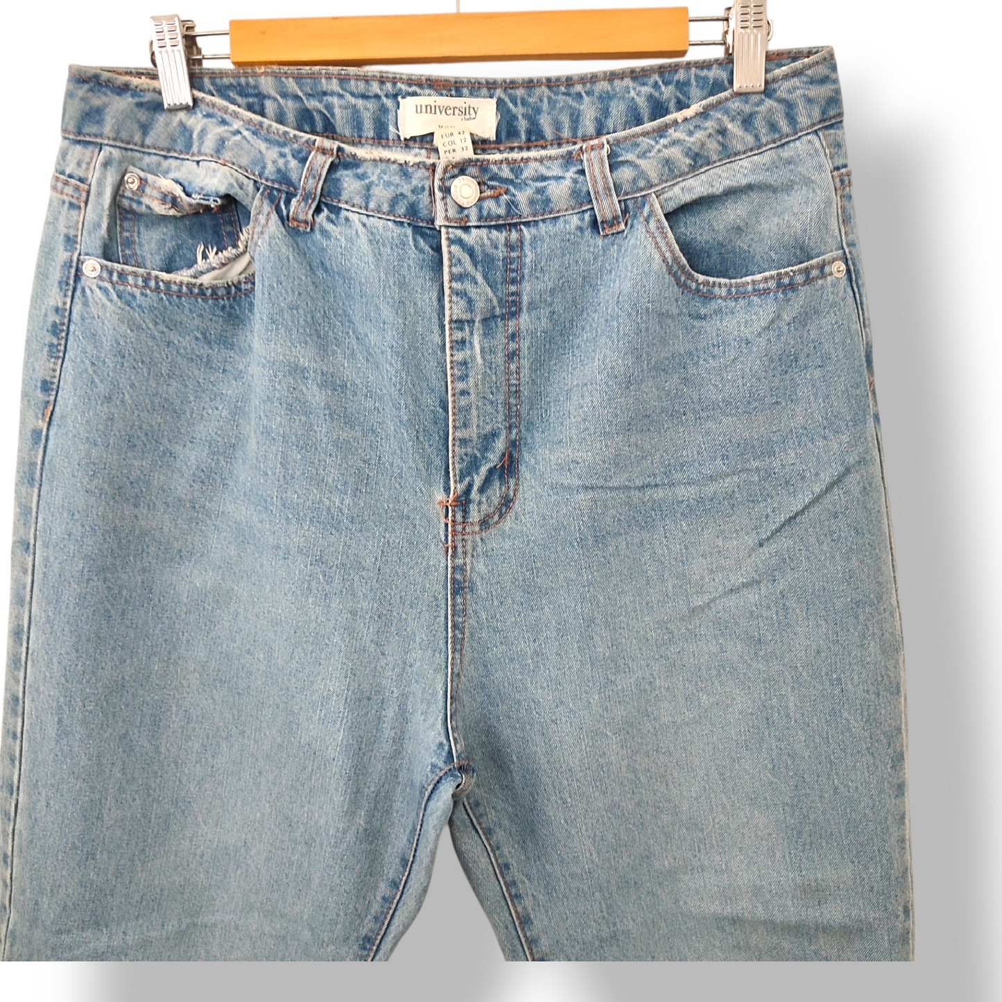 Jeans University Club