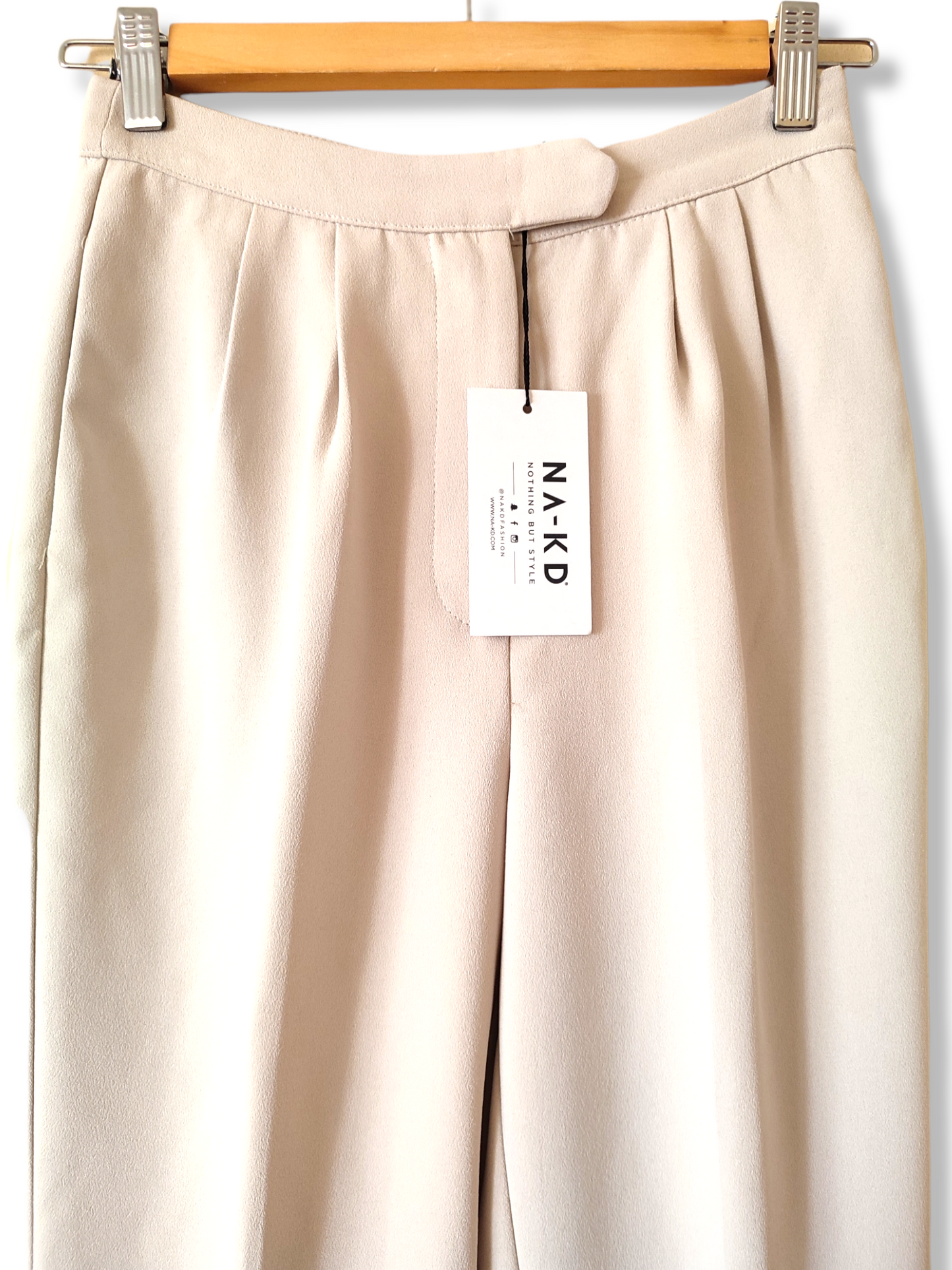 Pantalón NA-KD