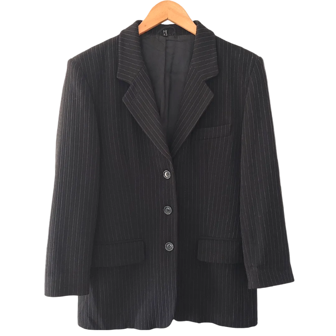 Blazer negro Lineas