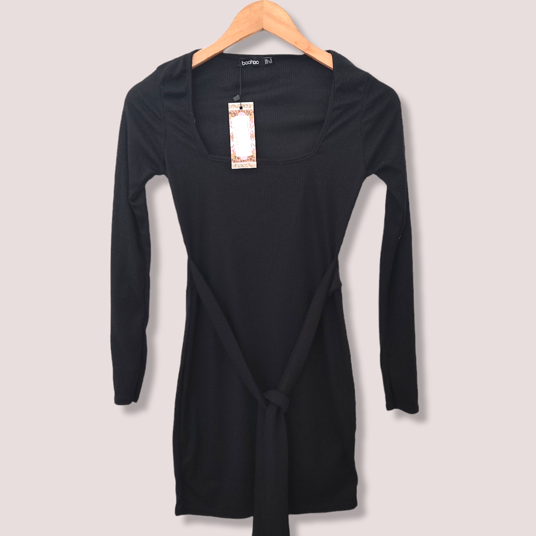 Vestido Boohoo
