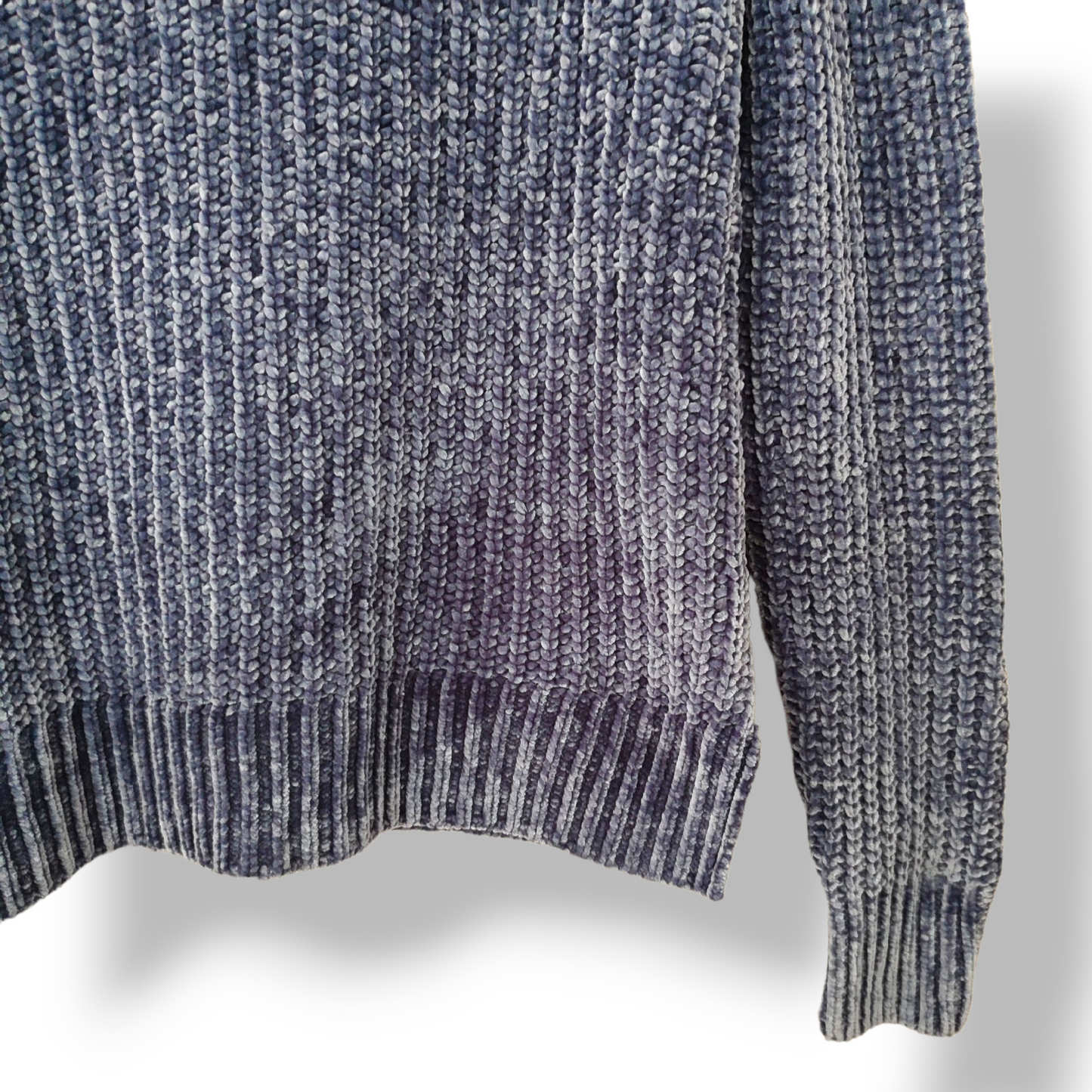 Sweater Blue motion