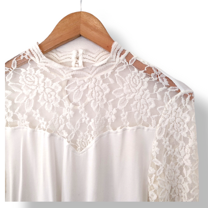 Polera encaje